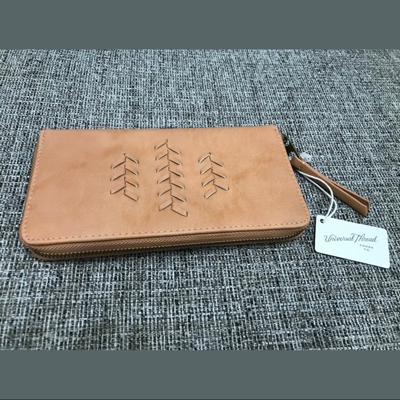 universal thread wallet
